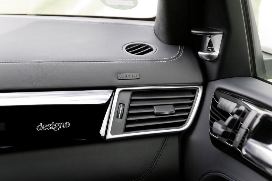  Mercedes-Benz GL63 AMG 2013 года  (фото 2 из 24)